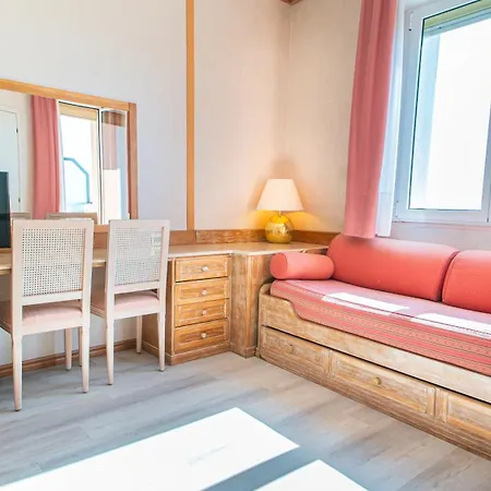 Bobby Executive Hotel 3*