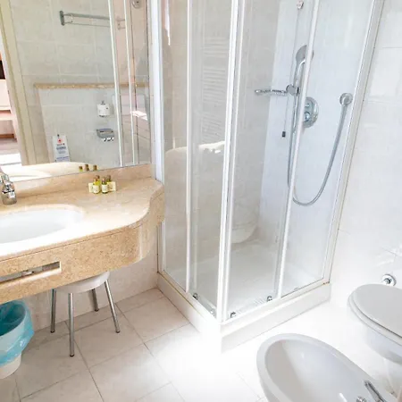 Hotel Bobby Executive San Remo