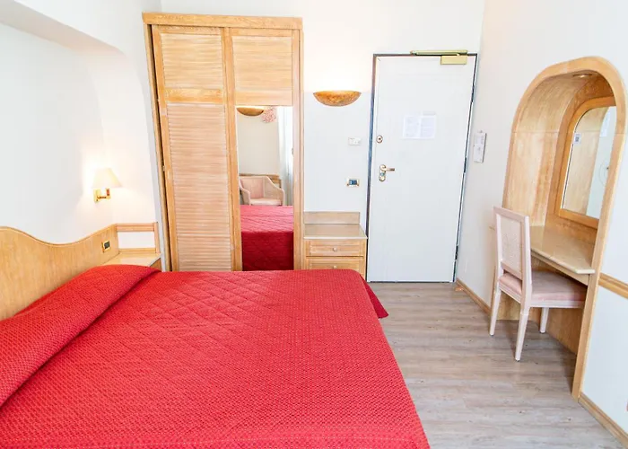 Bobby Executive Hotel 3*