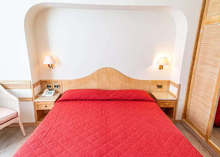 Bobby Executive Hotel 3*