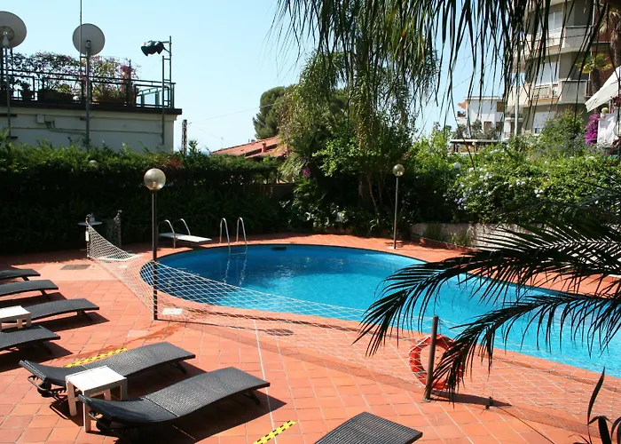 Hotel Bobby Executive 3*