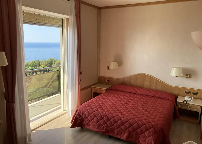 Bobby Executive 3* Sanremo