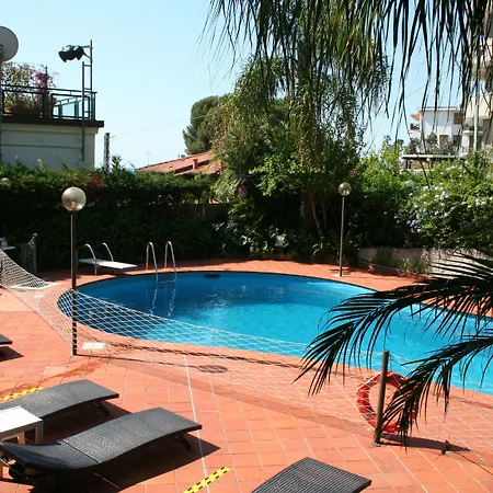 Hotell Bobby Executive 3*