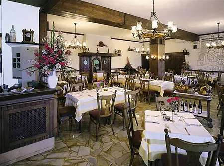 Hotel Bobby Executive 3*