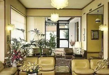 Bobby Executive ホテル 3*